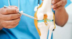 Read more about the article Is Knee Replacement Surgery Right for You? Signs to Consider