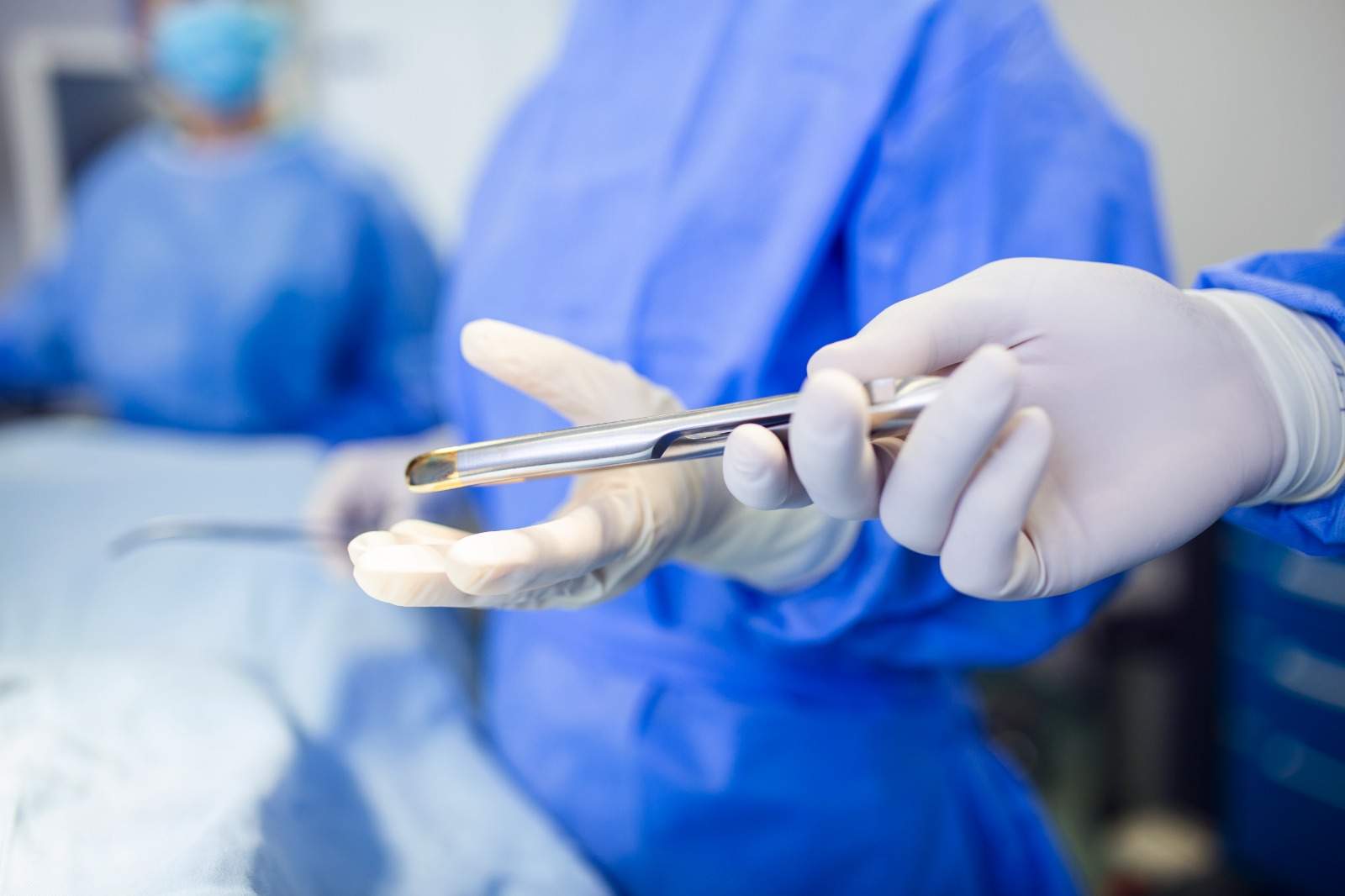 You are currently viewing Minimally Invasive Orthopedic Surgery: Benefits, Recovery and Who Can Benefit