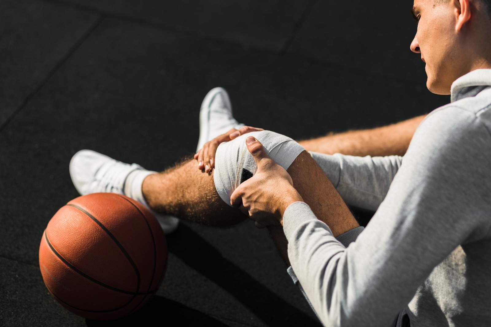 You are currently viewing Advanced Treatments for Sports Injuries: From Diagnosis to Faster Recovery